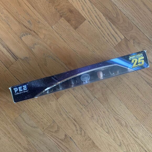 PEZ Star Trek The Next Generation 25 Collector's Edition 8 Characters - Picture 5 of 6